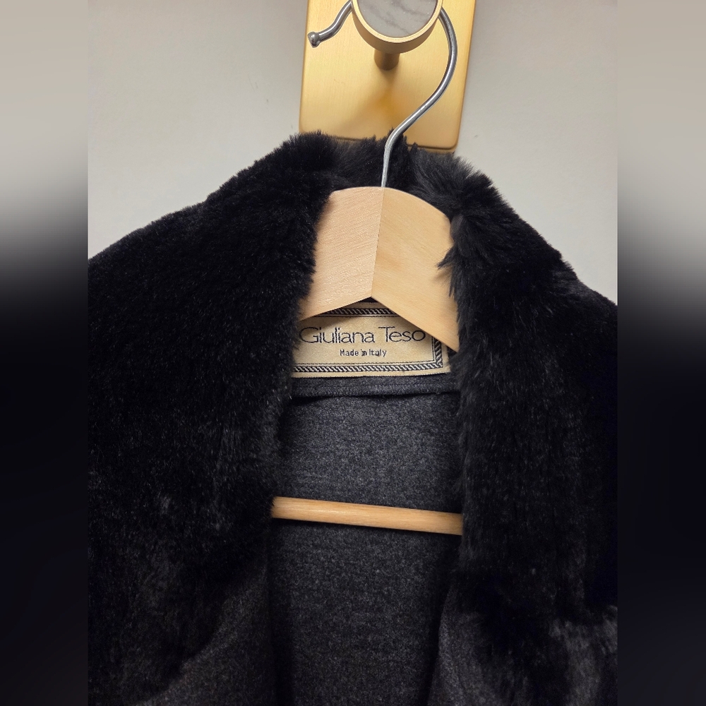 Vintage Giuliana Teso Italian Wool & Fur Coat, Neiman Marcus, Size 44 (12/14) - Picture 3 of 10